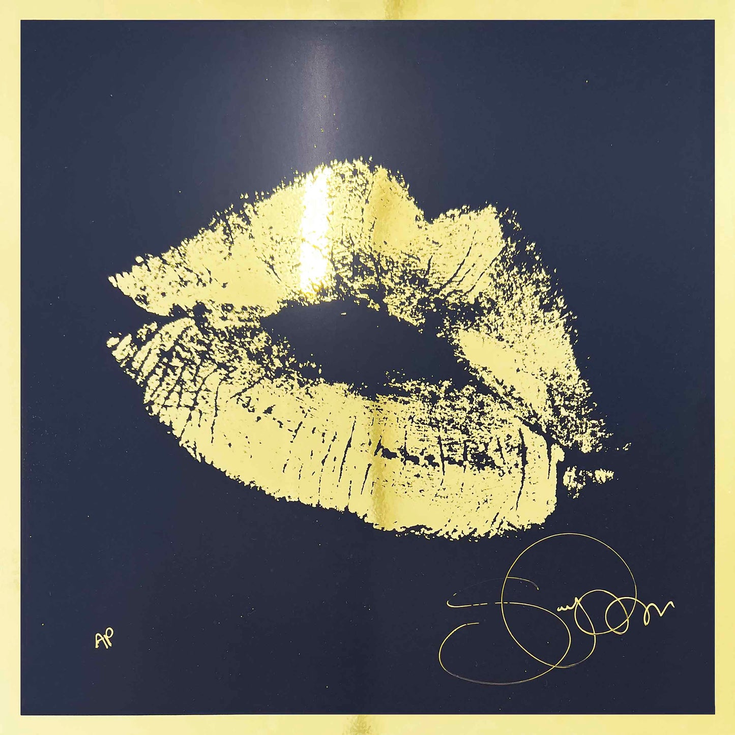 KISS Royal Gold - AP