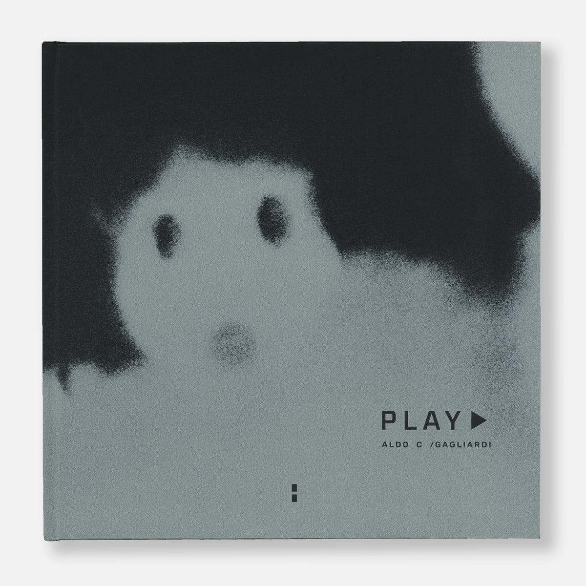 PLAY (Photobook)